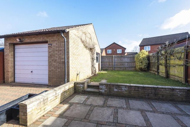 Detached house to rent in Abingdon, Oxford