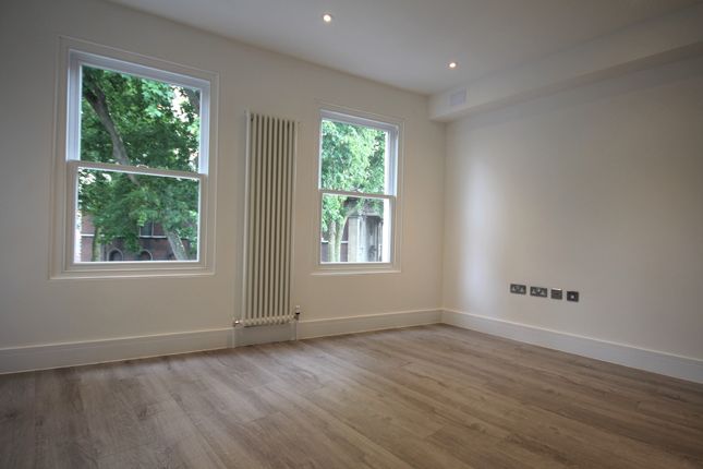 Thumbnail Flat to rent in Hackney Road, London, Shoreditch