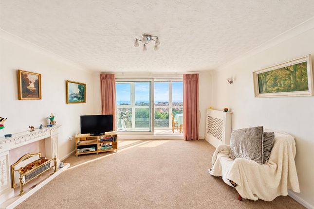 De La Warr Road, Bexhill-On-Sea photo 3