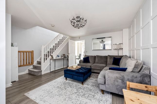 25 Gournay Road, Hailsham photo 2