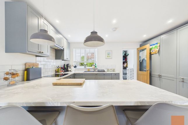 3, Hawthorn Way, Truro photo 4