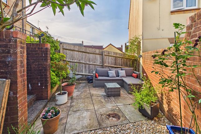 38 Shambles Drive, Crediton photo 3