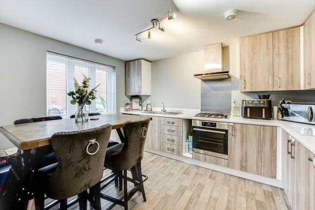 4, Sapphire Street, Irthlingborough photo 3