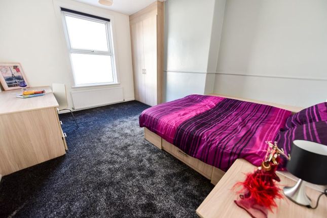 Property to rent in Brooklyn Place, Armley, Leeds