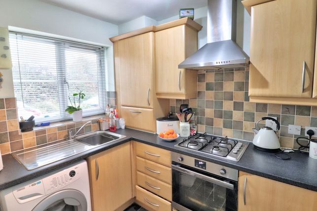 5, Occupation Lane, Swadlincote photo 2