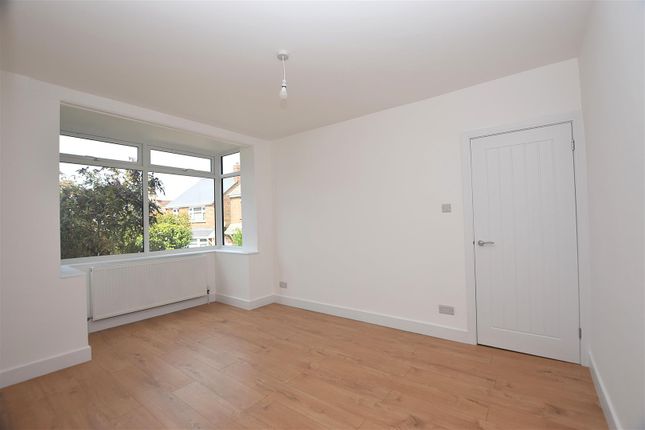 15, The Broadway, Hastings photo 3