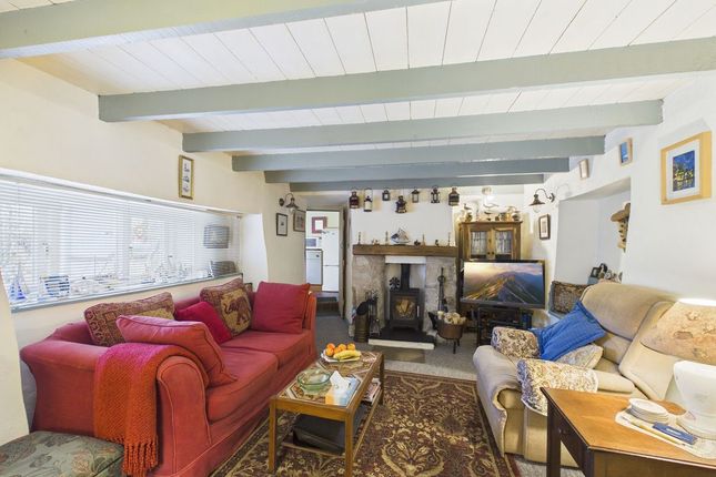 Mr Bird's Cottage, North Street, Marazion photo 4