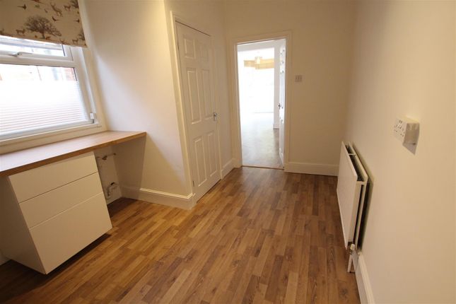 42, London Road, Northampton photo 4
