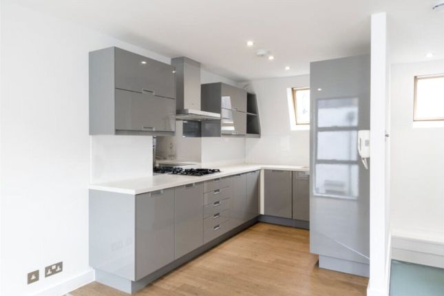 Dunworth Mews, London photo 2