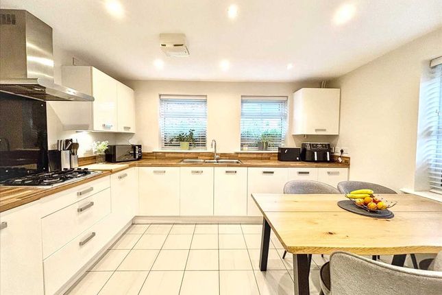 37, Sorrel Drive, Kirkby IN Ashfield photo 2