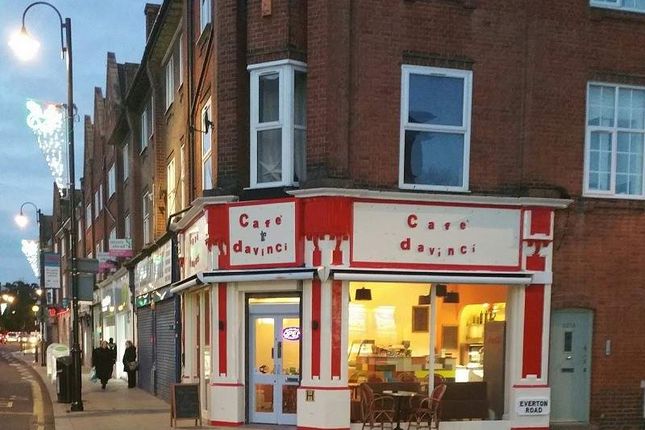 Thumbnail Restaurant/cafe for sale in Lower Addiscombe Road, Addiscombe, Croydon