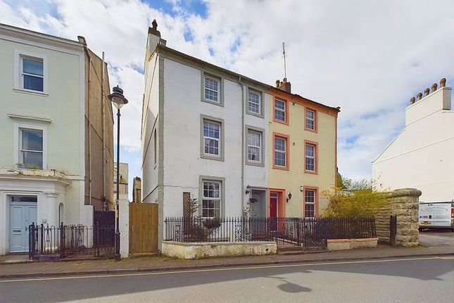 Thumbnail Town house for sale in Brow Top, Workington