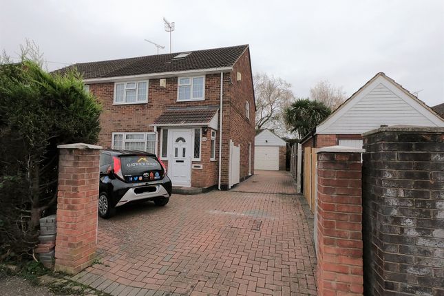 Thumbnail Semi-detached house to rent in Chaucer Road, Crawley