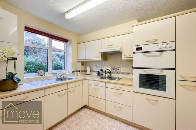 Flat for sale in Gorselands Court, Aigburth Vale