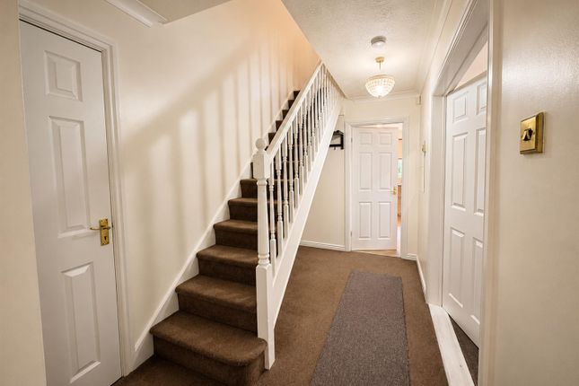 27, Goldcrest Road, Nottingham photo 4