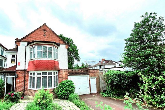 Thumbnail Detached house for sale in St Georges Close, Golders Green