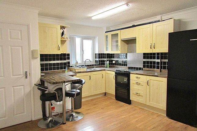 Sussex Place, Slough photo 4