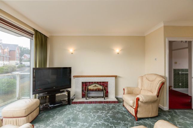13, Brynfield Court, Swansea photo 4