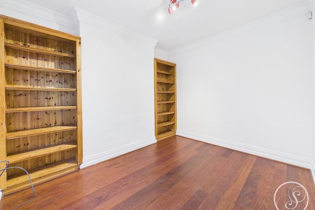 22, Hawthorn View, Leeds photo 3