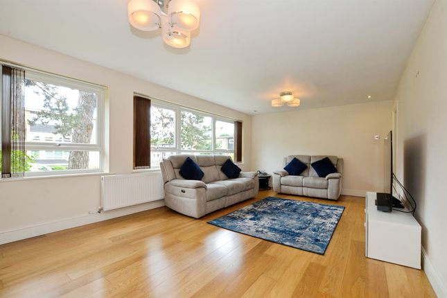 1, Pankridge, The Hoe, Watford photo 3