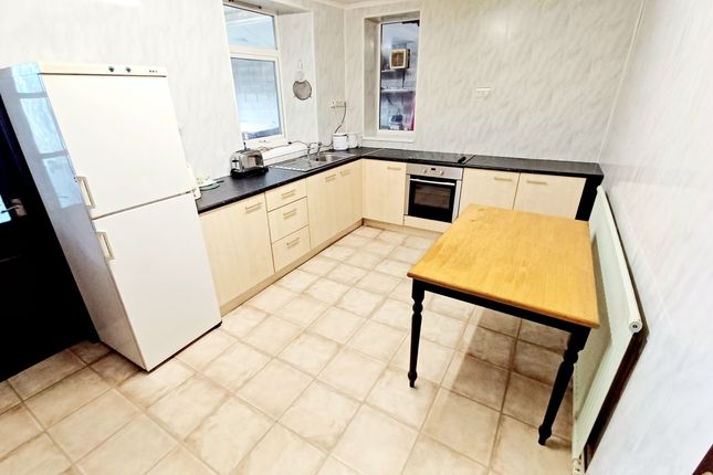 8, Pinfold Lane, Bishop Auckland photo 4