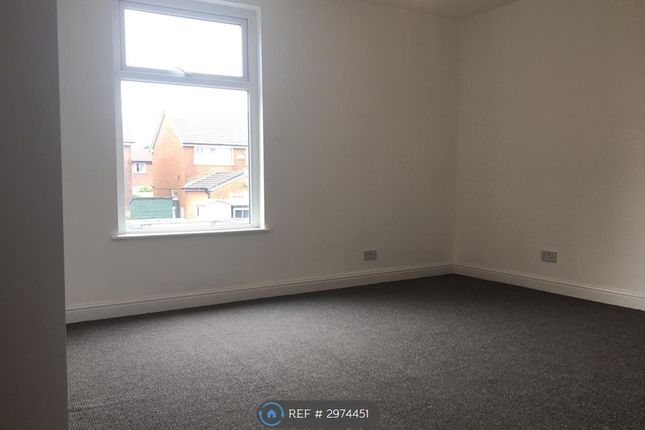 Vigo Street, Heywood photo 5