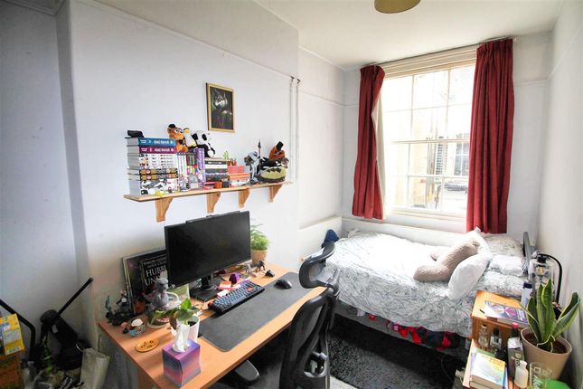 Upper Maisonette, Bristol photo 2