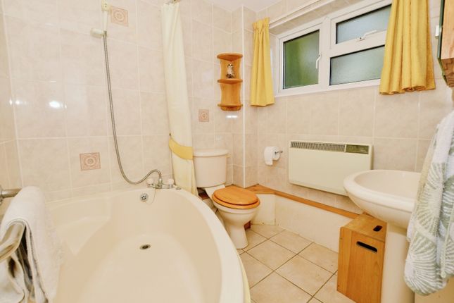 End terrace house for sale in Arden Drive, Ashford, Kent