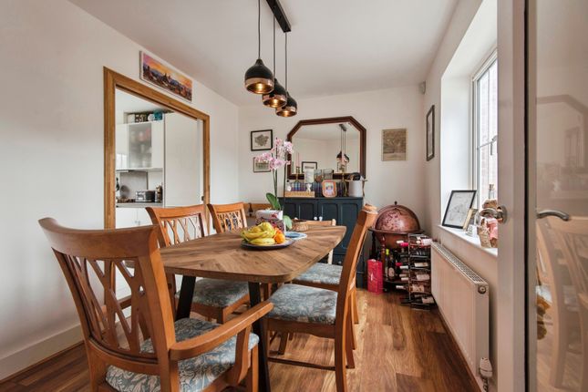 9A,, Arlesey Road, Bedfordshire photo 4