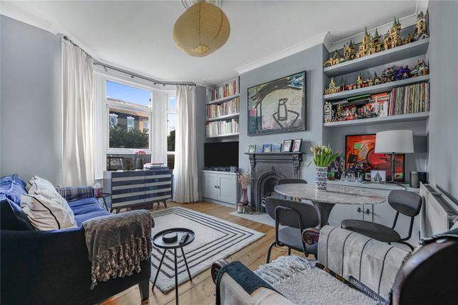2-bed flat on 177, Shernhall Street, London, £500,000