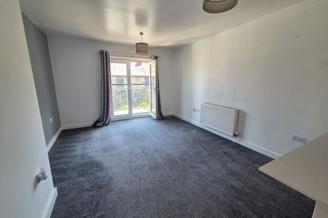 Flat 6,, Mills Court, Helston photo 3