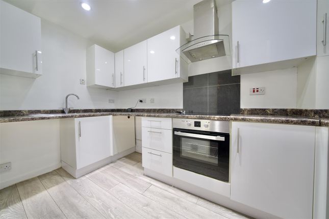 4, Chapel Lane, Weymouth photo 2