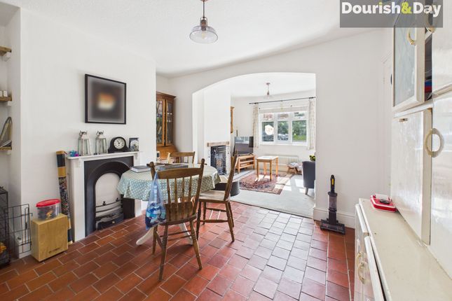 155 Alkington Road, Whitchurch photo 4