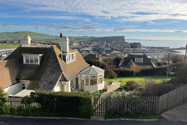 Applecross, West Cliff Road, Bridport photo 2
