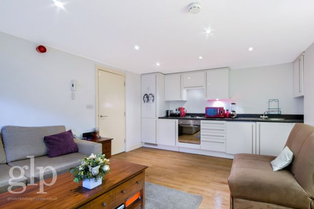 Thumbnail Flat to rent in St Martins Lane, Covent Garden