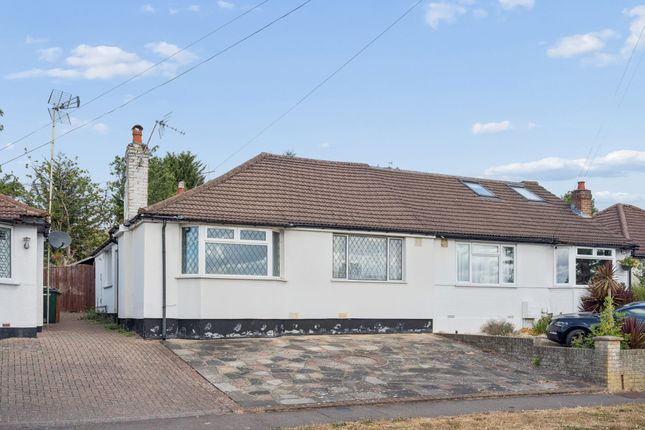 2-bed house on 107 Penrose Avenue, Watford, £465,000