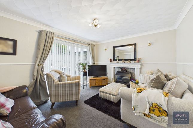 76, Inglewhite, Skelmersdale photo 2