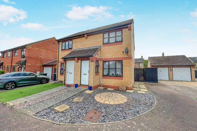 2-bed house on 25, Watermill Green, Thetford, £190,000
