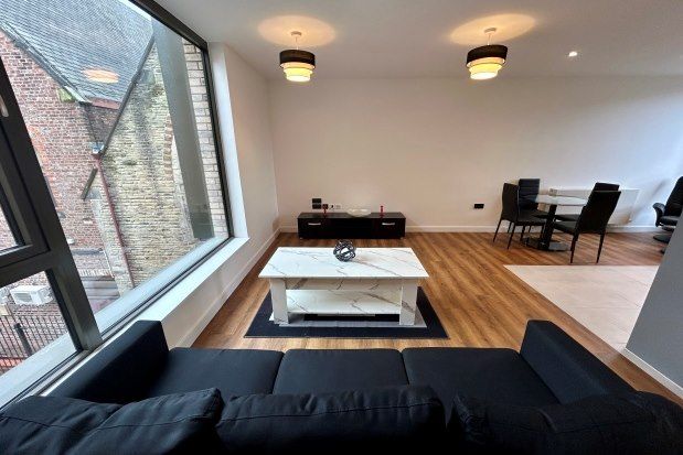 Flat to rent in Swinbourne Grove, Manchester