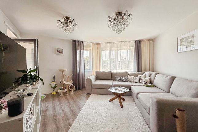6,Flat 3, Jasmine Walk, Erdington photo 2