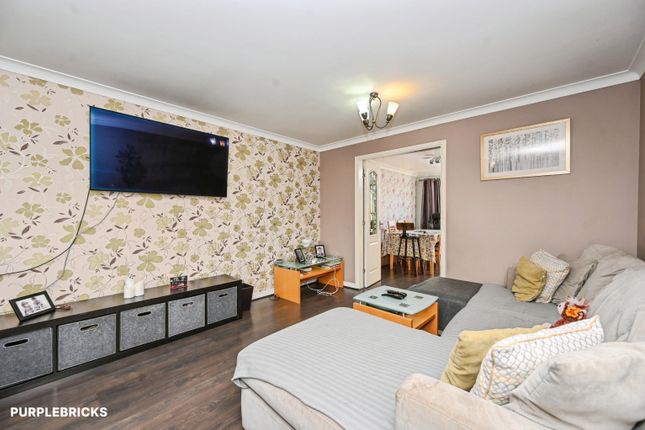 Primula Drive, Warrington photo 4