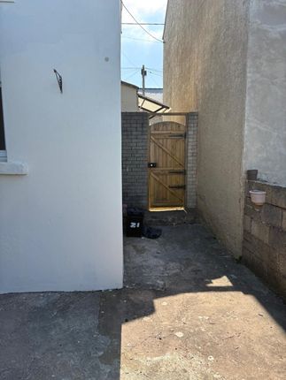 21 Pembroke Street,, Cinderford photo 4