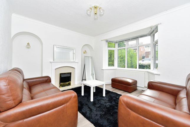 37, Brecklands, South Yorkshire photo 3