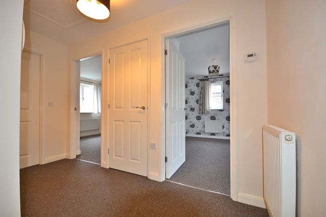 Flat for sale in Loxley Close, Hucknall, Nottingham