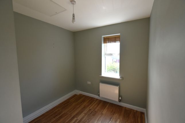 Whiteley Close, Seaford photo 5