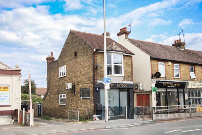 1-Bedroom Flat Â€“ Centrally Located!