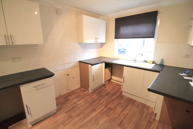13, Whitethorn Close, Norwich photo 2