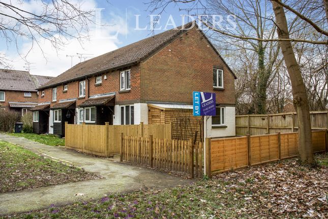 Thumbnail Property to rent in Overthorpe Close, Knaphill, Woking