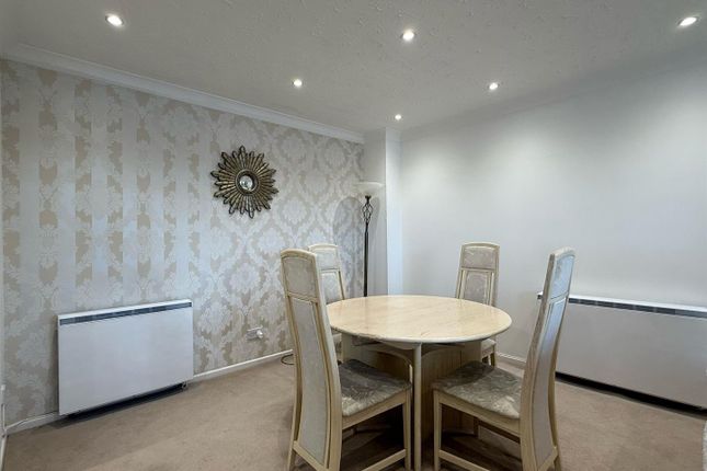 Flat 49, Victoria Mansions, Navigation Way, Preston photo 5