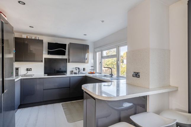 4-bed terraced on 80, Mead Way, Bromley, £575,000